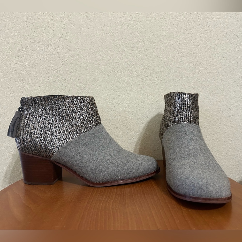 TOMS Leila Felt Shine Boule Booties Gray Brown Women's Size 9 Fabric Wool Ankle